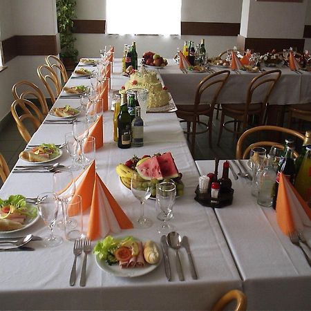 Hotel Club Vranovská Ves المظهر الخارجي الصورة