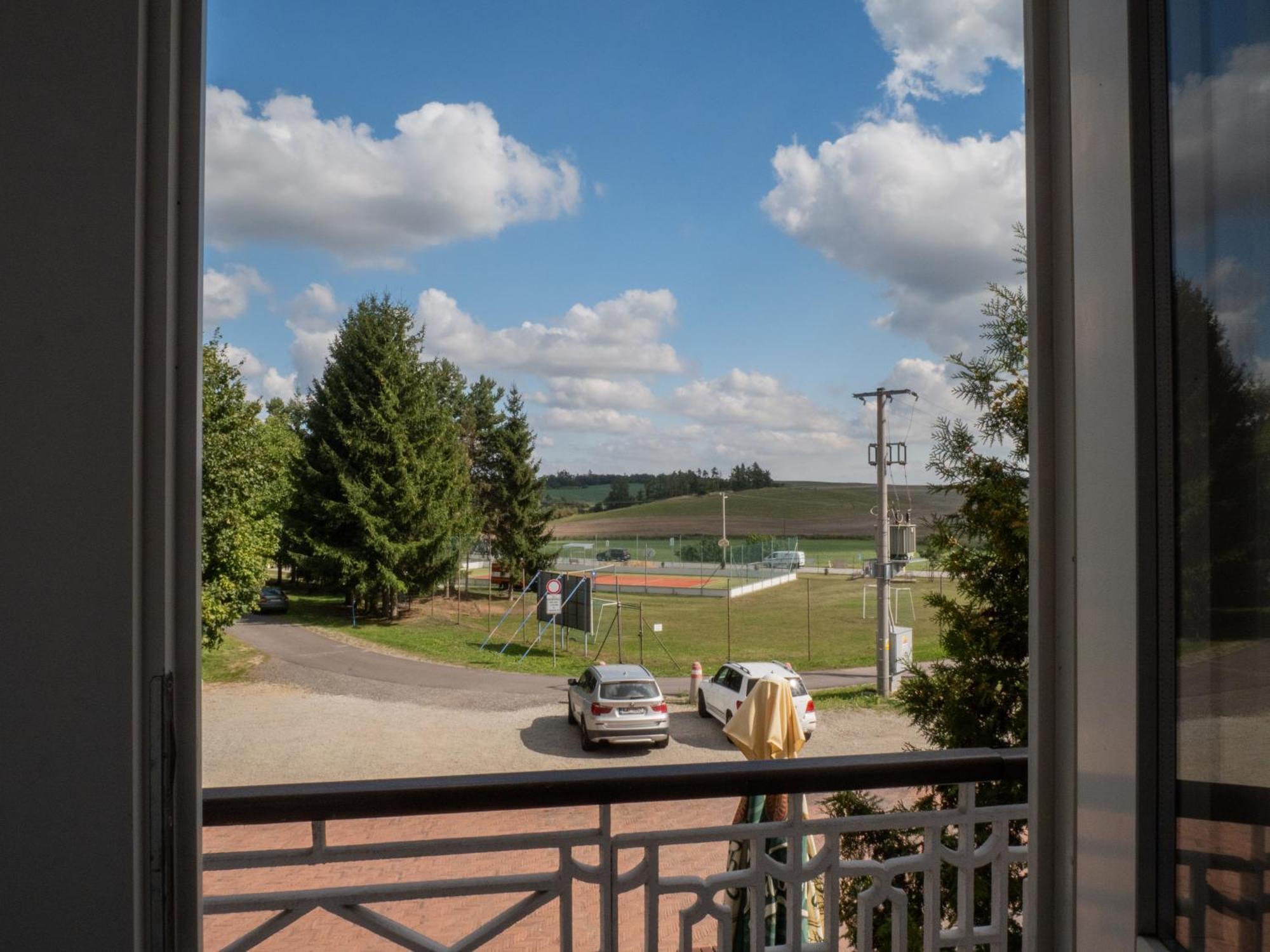 Hotel Club Vranovská Ves المظهر الخارجي الصورة