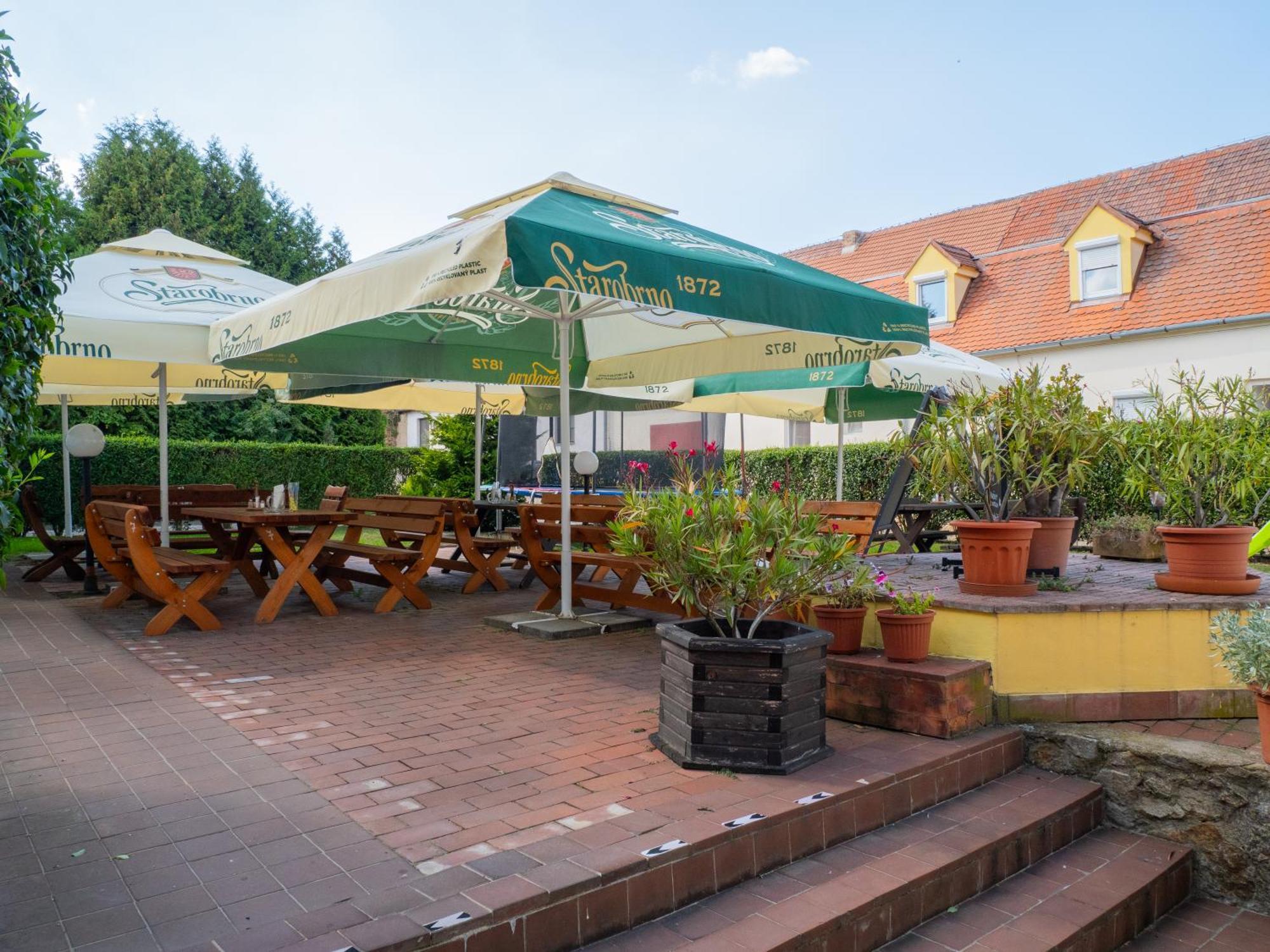 Hotel Club Vranovská Ves المظهر الخارجي الصورة