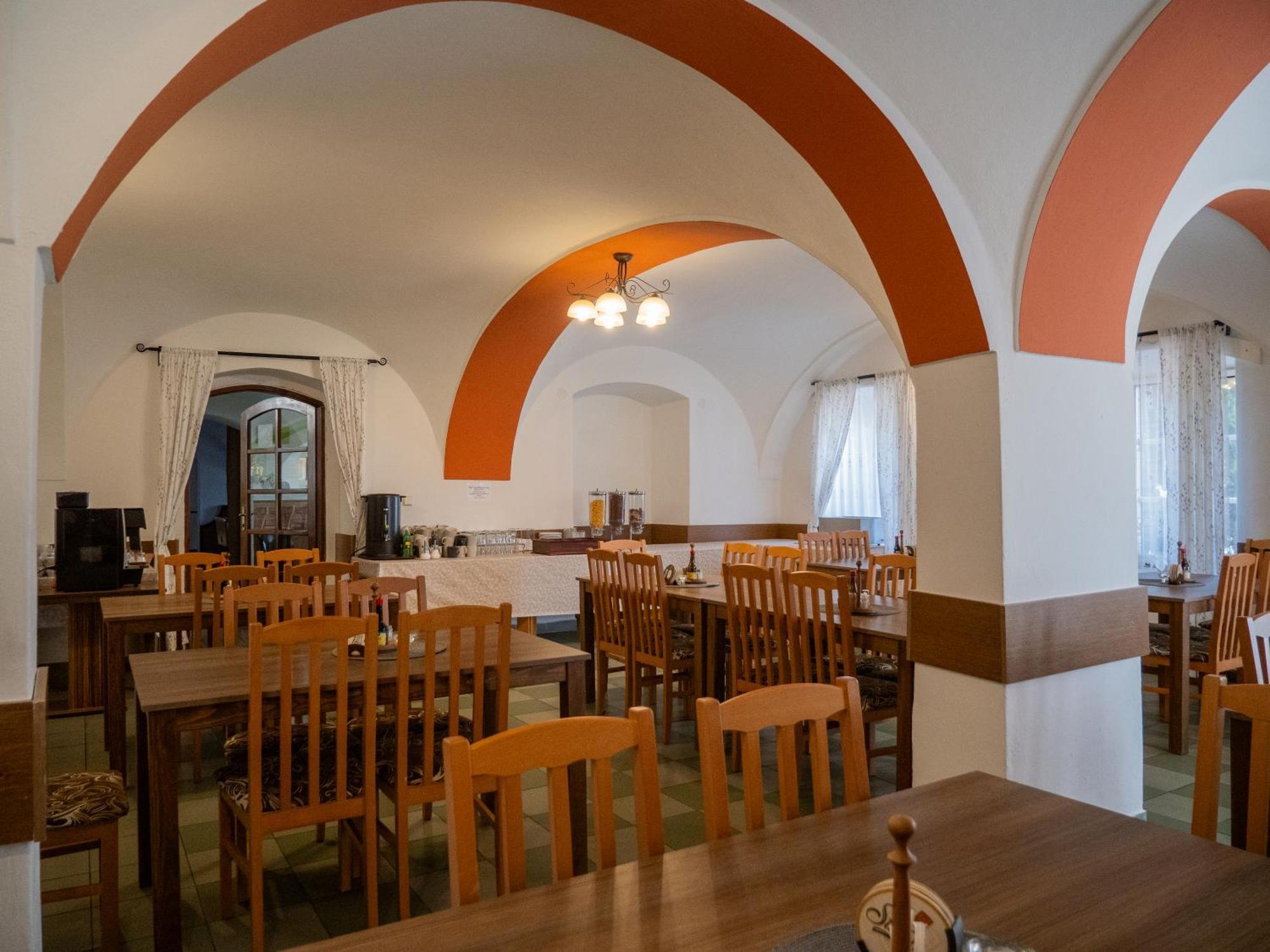 Hotel Club Vranovská Ves المظهر الخارجي الصورة
