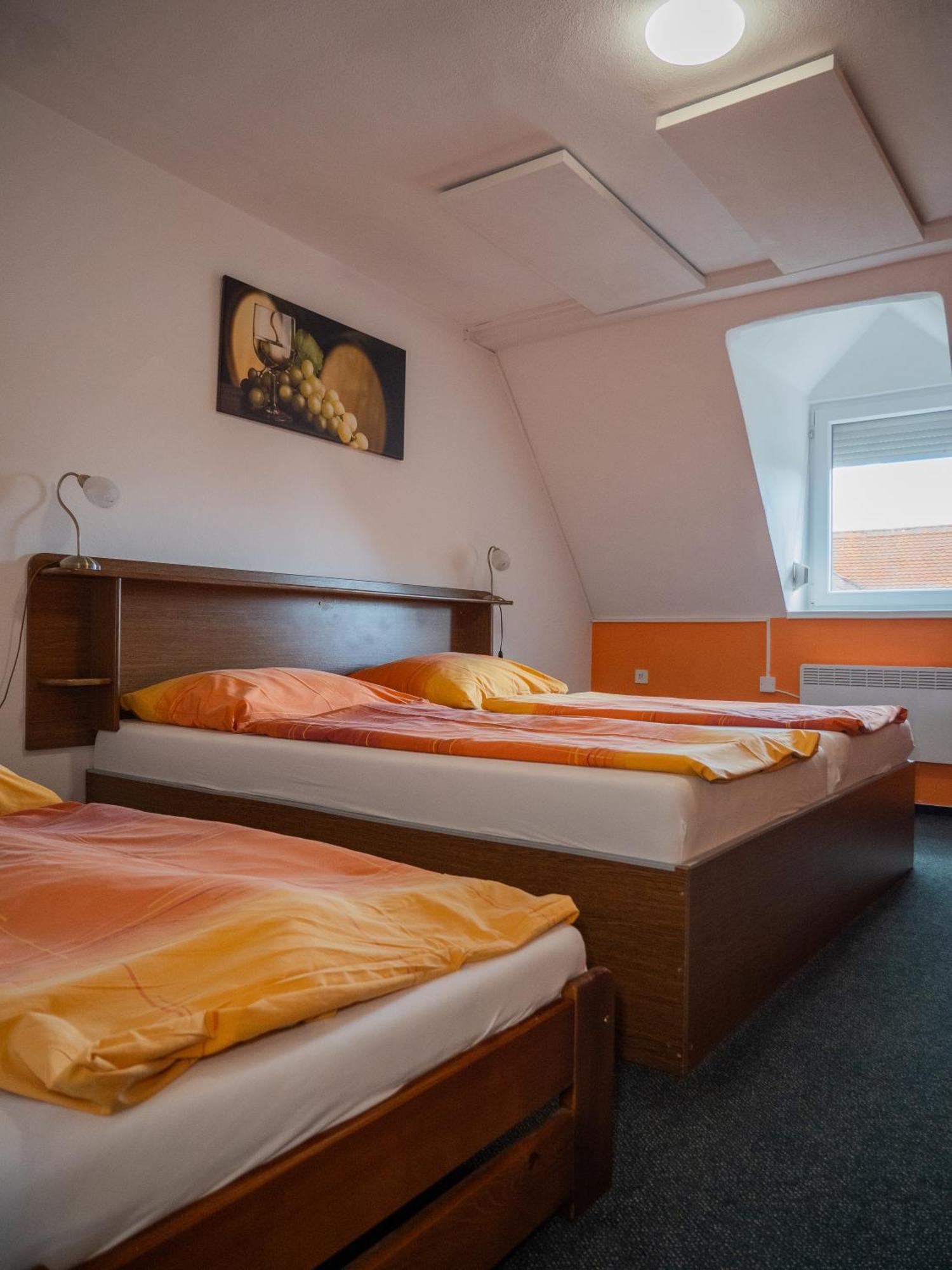 Hotel Club Vranovská Ves المظهر الخارجي الصورة